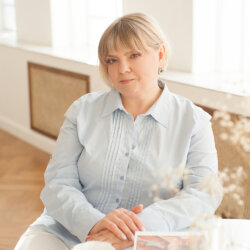 Юлия Набатова avatar